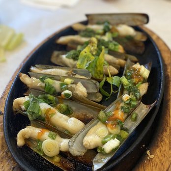Bien Hen Restaurant - Grilled Razor Clams with Buttered Green Onions. - Seafood Near Me - Westminster, California Bien Hen Restaurant - Grilled Razor Clams with Buttered Green Onions. - Seafood Near Me - Westminster, California