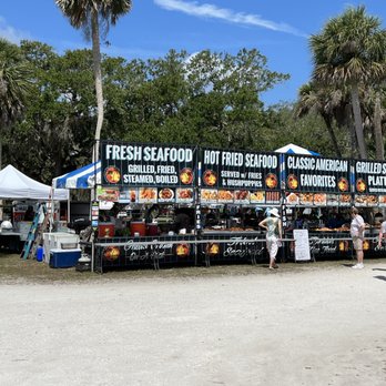 Riverside Park - Seafood booths all over - Parks Near Me - Vero Beach, Florida Riverside Park - Seafood booths all over - Parks Near Me - Vero Beach, Florida