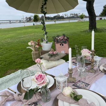 1. Le Picnic Boheme