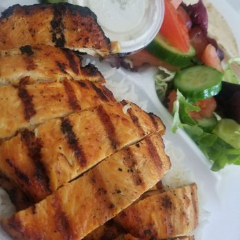 Rafo's Cafe - Chicken breast kabob plate was ok - Pizza Near Me - Burbank, California