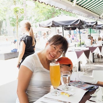 Bistro 1640 - Her favorite beer! - French Near Me - Quebec City, Quebec Bistro 1640 - Her favorite beer! - French Near Me - Quebec City, Quebec