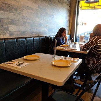 Kin'd - Banquette seating - Thai Near Me - Fresh Meadows, New York