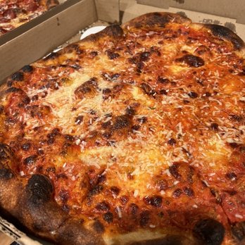 Dantini Pizza - Cheese pizza - Pizza Near Me - Seattle, Washington