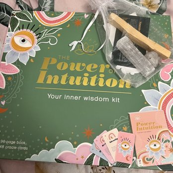 Diving Deeper with Yasmin - Inner wisdom kit, Moonstone & Selenite - Spiritual Shop Near Me - Brooklyn, New York