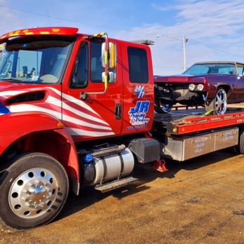 JR Towing & Roadside Service - Towing Near Me - Ottawa, Illinois JR Towing & Roadside Service - Towing Near Me - Ottawa, Illinois