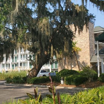 Quality Inn At Town Center - Exterior - Hotels Near Me - Beaufort, South Carolina