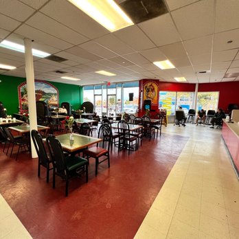 La Reyna Azteca Tacos Y Tortas - Dinner taco Tuesday time - Tacos Near Me - Aurora, Colorado La Reyna Azteca Tacos Y Tortas - Dinner taco Tuesday time - Tacos Near Me - Aurora, Colorado