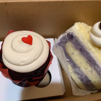 Honu Bakery - Bakeries Near Me - Honolulu, Hawaii