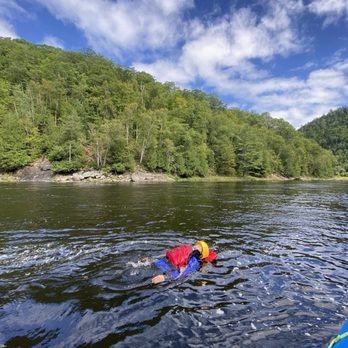Wild Waters Outdoor Center - Perfect day on the Hudson River - Rafting/Kayaking Near Me - Warrensburg, New York Wild Waters Outdoor Center - Perfect day on the Hudson River - Rafting/Kayaking Near Me - Warrensburg, New York