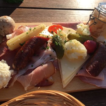 Eibsee-Alm - German Near Me - Grainau, BY