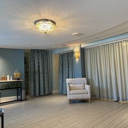 The Edgewater Spa - Waiting room