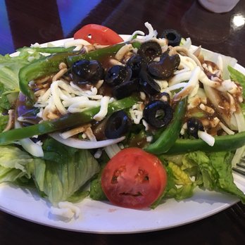 Genna Pizza - Quite a nice salad included in the lunch special with pizza & a drink. - Pizza Near Me - Melbourne, Florida Genna Pizza - Quite a nice salad included in the lunch special with pizza & a drink. - Pizza Near Me - Melbourne, Florida