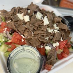 El Original Pastrami - Greek gyro salad