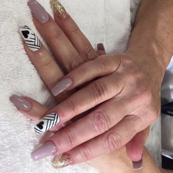 Nailpolish - Thanks, Jennifer for making my nails so pretty for my anniversary - Nail Salons Near Me - Long Beach, California