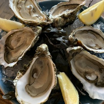 Hooked Seafood Restaurant - Oysters - Seafood Near Me - Galway, G