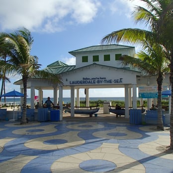 Anglin Square - Beaches Near Me - Lauderdale-by-the-Sea, Florida