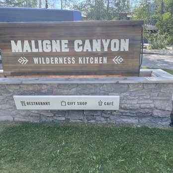 Maligne Canyon - Hiking Near Me Maligne Canyon - Hiking Near Me