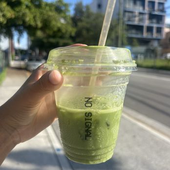 No Signal Coffee - Iced oat matcha latte with vanilla - Coffee & Tea Near Me - Miami, Florida No Signal Coffee - Iced oat matcha latte with vanilla - Coffee & Tea Near Me - Miami, Florida