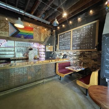 Fogtown Brewing Company - Bar area to order your flights! - Pubs Near Me - Ellsworth, Maine Fogtown Brewing Company - Bar area to order your flights! - Pubs Near Me - Ellsworth, Maine
