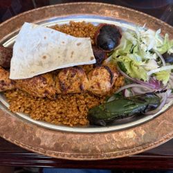 Ískender's Turkish Cuisine & Lounge - A delightful chicken & beef kenob combination