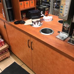 Sheetz - Slow service and messy areas