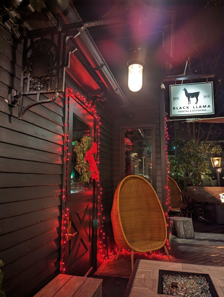 BLACK LLAMA COCKTAIL & OYSTER BAR Updated October 2024 300 Main St