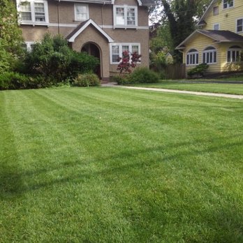 BSE Property Maintenance - I love the striping on this lawn - Landscaping Near Me BSE Property Maintenance - I love the striping on this lawn - Landscaping Near Me