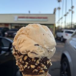Mateo's Ice Cream & Fruit Bars