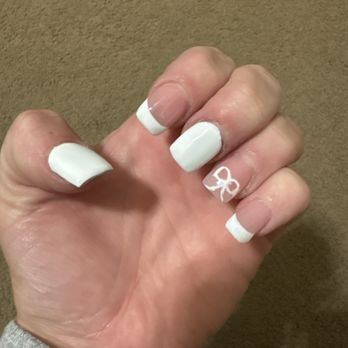 Platinum Nail Lounge - Left hand - Waxing Near Me - Santa Rosa, California Platinum Nail Lounge - Left hand - Waxing Near Me - Santa Rosa, California