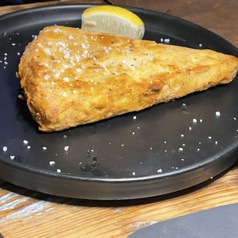 màna - Pan Fried Saganaki - Greek Near Me - La Grange, Illinois