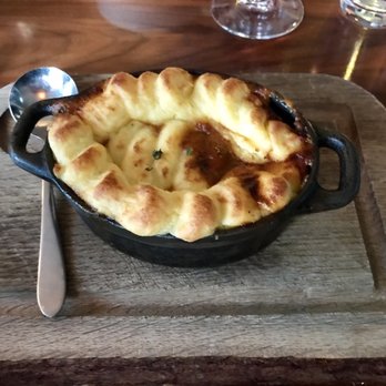 The Pig's Ear - Shepherd's pie with lamb - Bistros Near Me - Dublin, D The Pig's Ear - Shepherd's pie with lamb - Bistros Near Me - Dublin, D