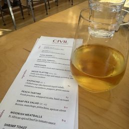 Great menu that changes frequently.