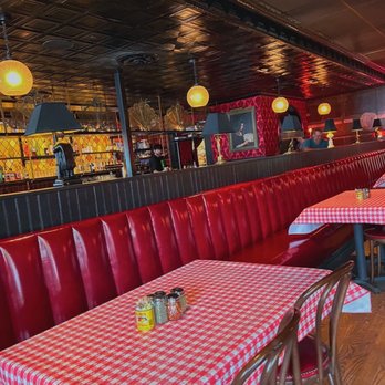 Home Slice Pizza - indoor seating - Pizza Near Me - Austin, Texas Home Slice Pizza - indoor seating - Pizza Near Me - Austin, Texas