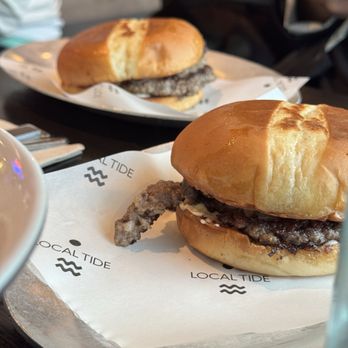 Local Tide - Smash Burger - Seafood Near Me - Seattle, Washington Local Tide - Smash Burger - Seafood Near Me - Seattle, Washington