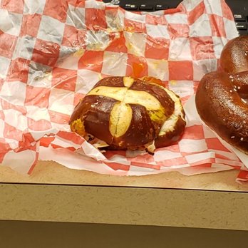 Der Pretzel Wagen - Das fritz uber combo - Pretzels Near Me - Indianapolis, Indiana