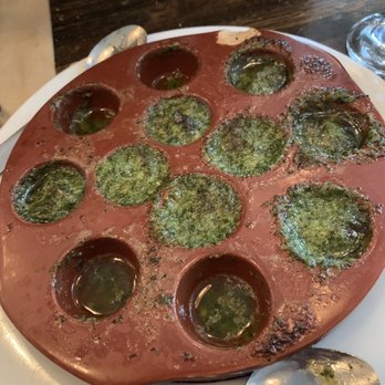 Les Fabricants - Escargot with garlic and butter, delicious! - Basque Near Me - Paris, 75