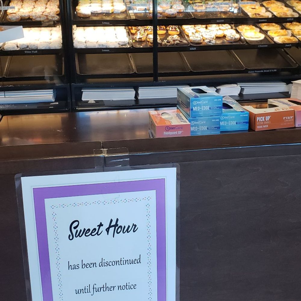 Bakery Express - a bakery counter with a variety of pastries - Bakeries Near Me - Halethorpe, Maryland Bakery Express - a bakery counter with a variety of pastries - Bakeries Near Me - Halethorpe, Maryland