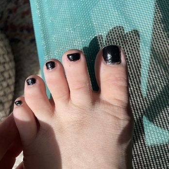 Hallo Nails & Spa - Horrible pedicure - Nail Salons Near Me - Richmond, Texas Hallo Nails & Spa - Horrible pedicure - Nail Salons Near Me - Richmond, Texas