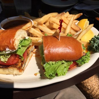 Brad's Restaurant - Grilled calamari sandwich with chili and fries. - Seafood Near Me - Pismo Beach, California Brad's Restaurant - Grilled calamari sandwich with chili and fries. - Seafood Near Me - Pismo Beach, California