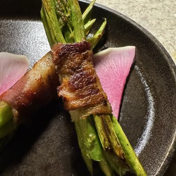 12 Tribes - Asparagus bundles. There were two of them with the beef tenderloin dinner - Seafood Near Me - Cabo San Lucas, BCS 12 Tribes - Asparagus bundles. There were two of them with the beef tenderloin dinner - Seafood Near Me - Cabo San Lucas, BCS
