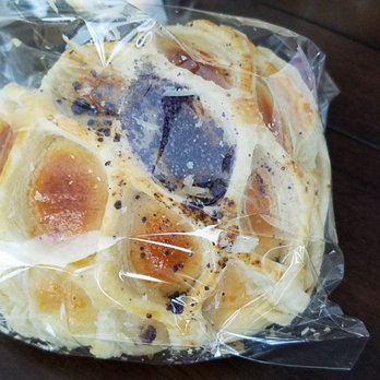 Sunmerry Bakery - Taro roll - Bakeries Near Me - Temple City, California Sunmerry Bakery - Taro roll - Bakeries Near Me - Temple City, California