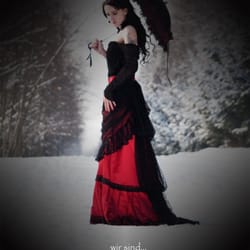 La Esmeralda Clothing