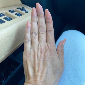 Avalon Nail Bar - Nail Salons Near Me - Long Beach, California
