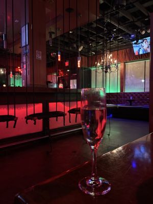 Boogalou Restaurant & Lounge by null