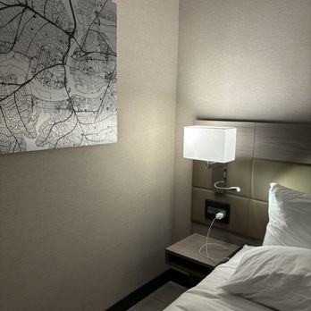 AC Hotel - Sleek neutral designs - Hotels Near Me - Sacramento, California