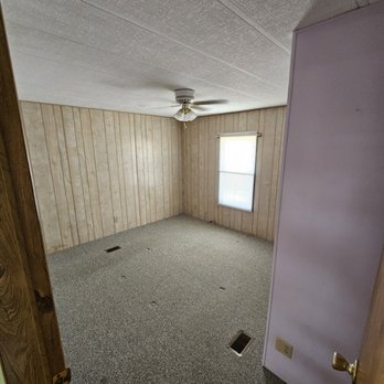 Heather's Home Works - Spare Bedroom #1 - Home Cleaning Near Me