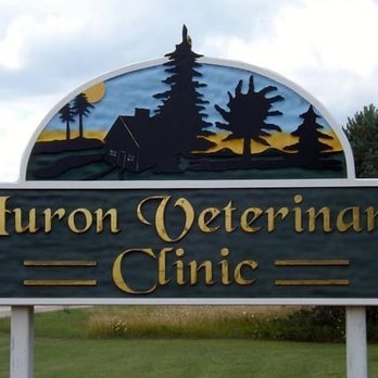 Huron Veterinary Clinic - Street sign - Veterinarians Near Me - Rogers City, Michigan Huron Veterinary Clinic - Street sign - Veterinarians Near Me - Rogers City, Michigan