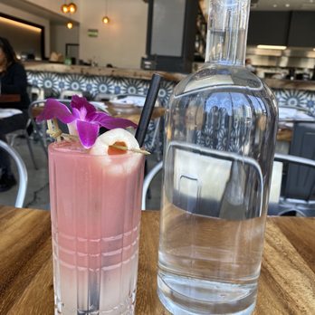 Limón - Lychee drink - Peruvian Near Me - Oakland, California Limón - Lychee drink - Peruvian Near Me - Oakland, California
