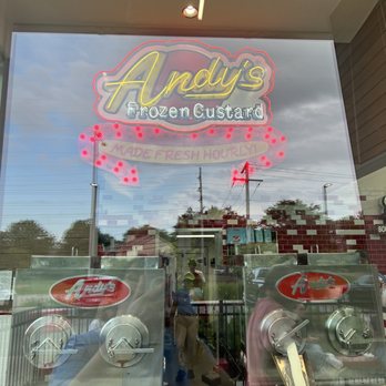 Andy's Frozen Custard - Ice Cream & Frozen Yogurt Near Me - Schaumburg, Illinois