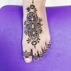 Perfect Threading & Henna - Henna